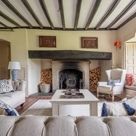 Low Graythwaite Hall
